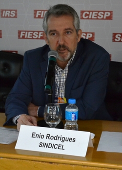 Sindicel fala sobre mercado ilegal de fios em evento da Abrinstal